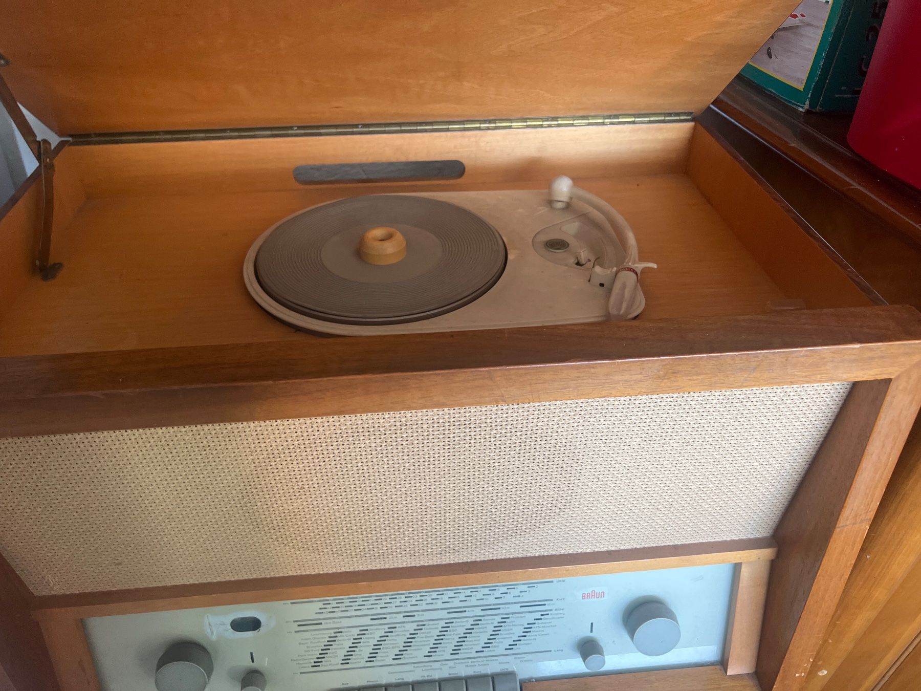 Radio: Radio mit Platten Spieler – Usato da Rüti ZH venduto da Bello70 6