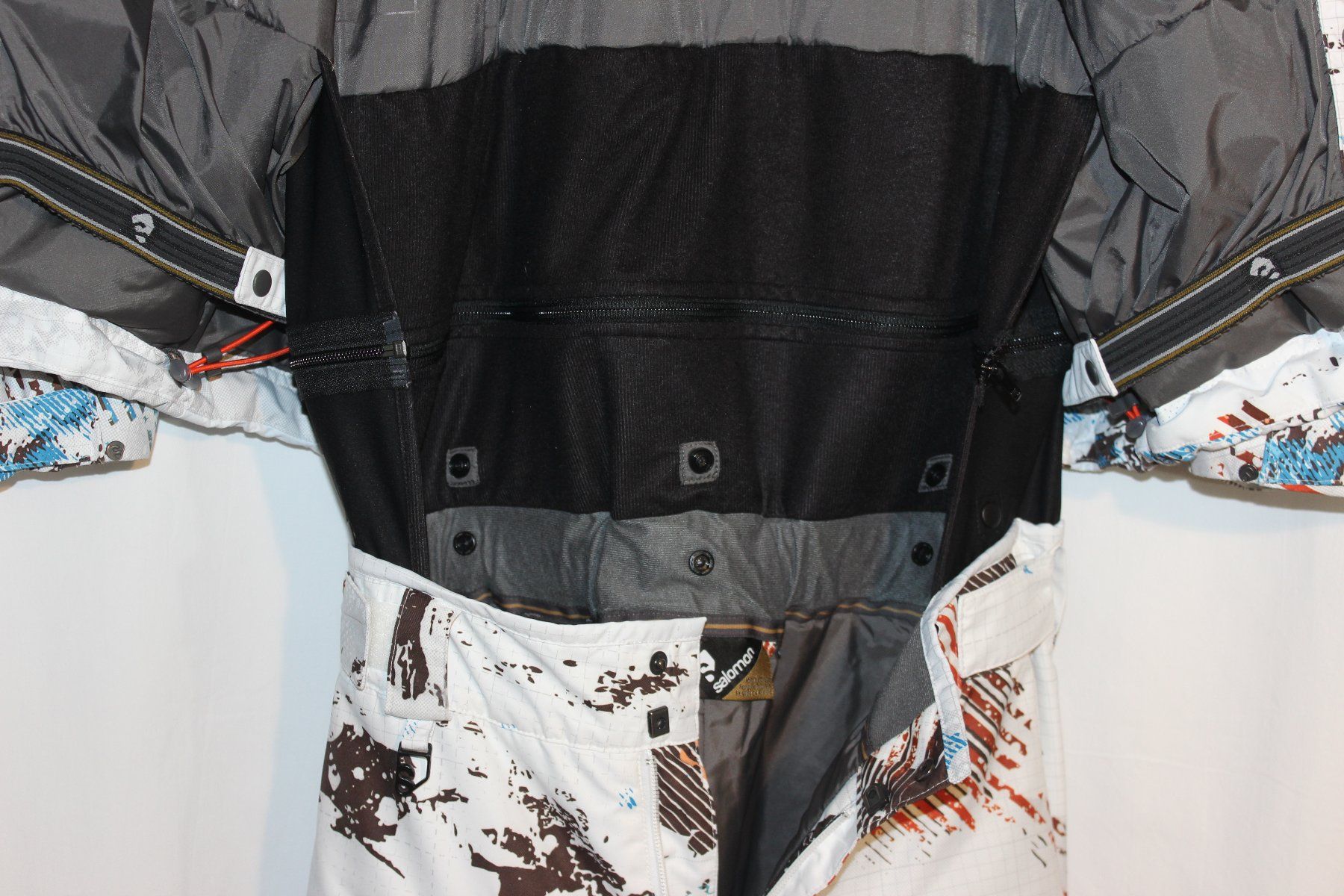 Salomon Completi, tute sportive e funzionali: Ski- oder Snowboardanzug von Salomon - M – Usato da Basel venduto da Mila_Graf 7