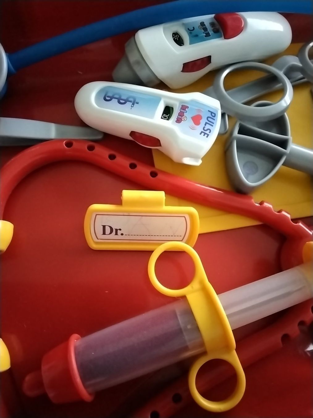 Giocattoli: Kinder Arztkoffer / Doktorkoffer – Usato da Balterswil venduto da Meerdeern 3