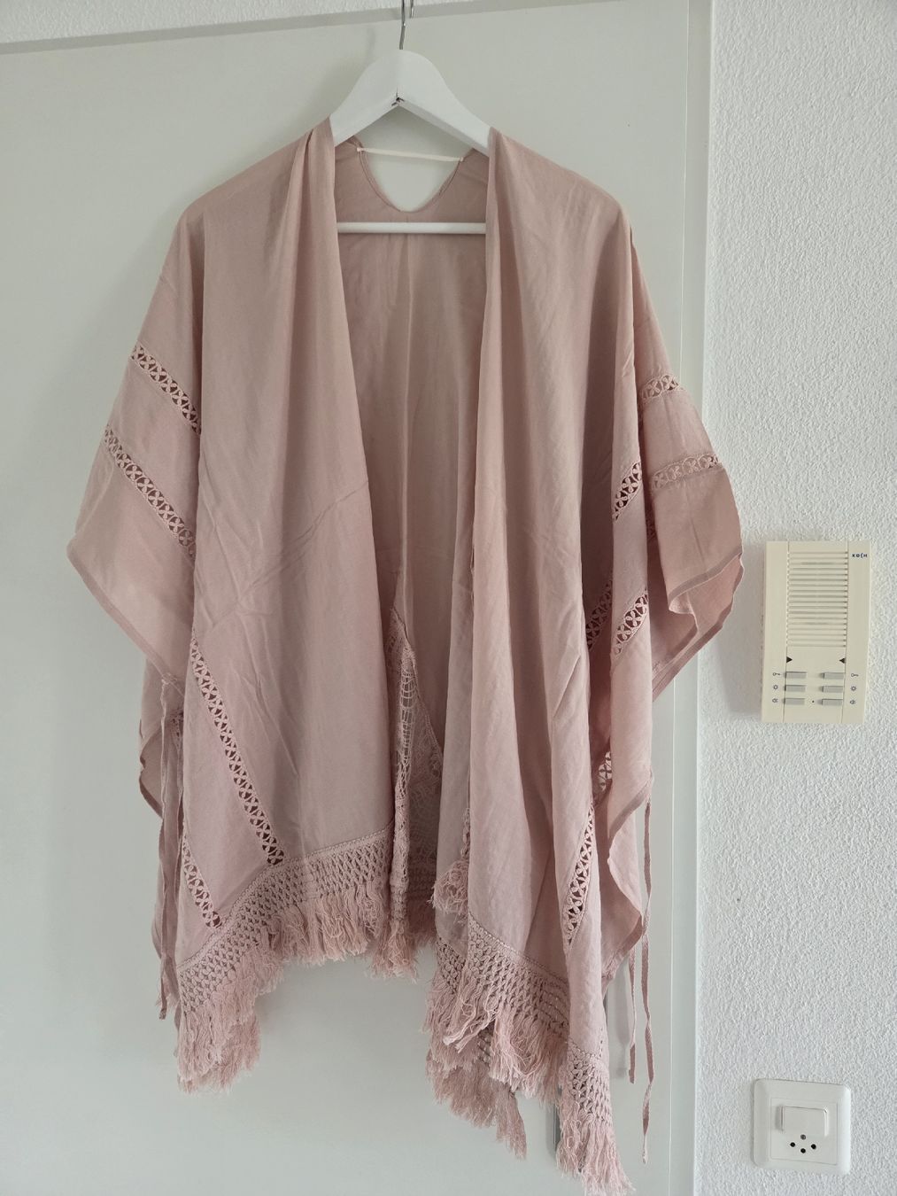 H&M Accappatoi: Strand poncho Baumwolle 100% – Nuovo (secondo la descrizione) da Bronschhofen venduto da Katrusja