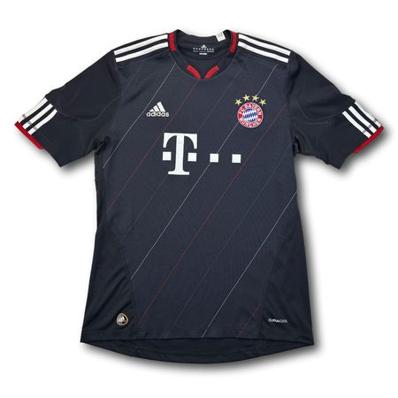 FC Bayern München - 2010-11 - Drittes - M
