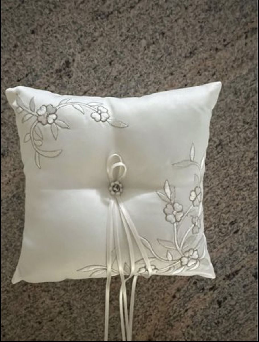 Cuscini: Ringkissen neu 20x20 cm – Usato da Luzern venduto da suhamadlun