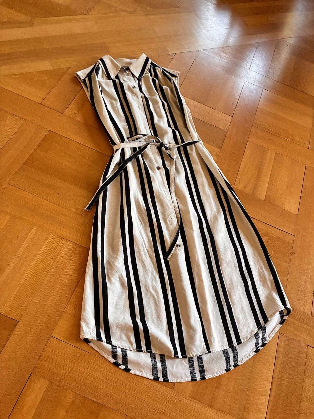 H&M Robes: Neu: Ärmelloses Kleid gestreift Grösse S – Neuf (Voir description) à Lichtensteig par christine099 5