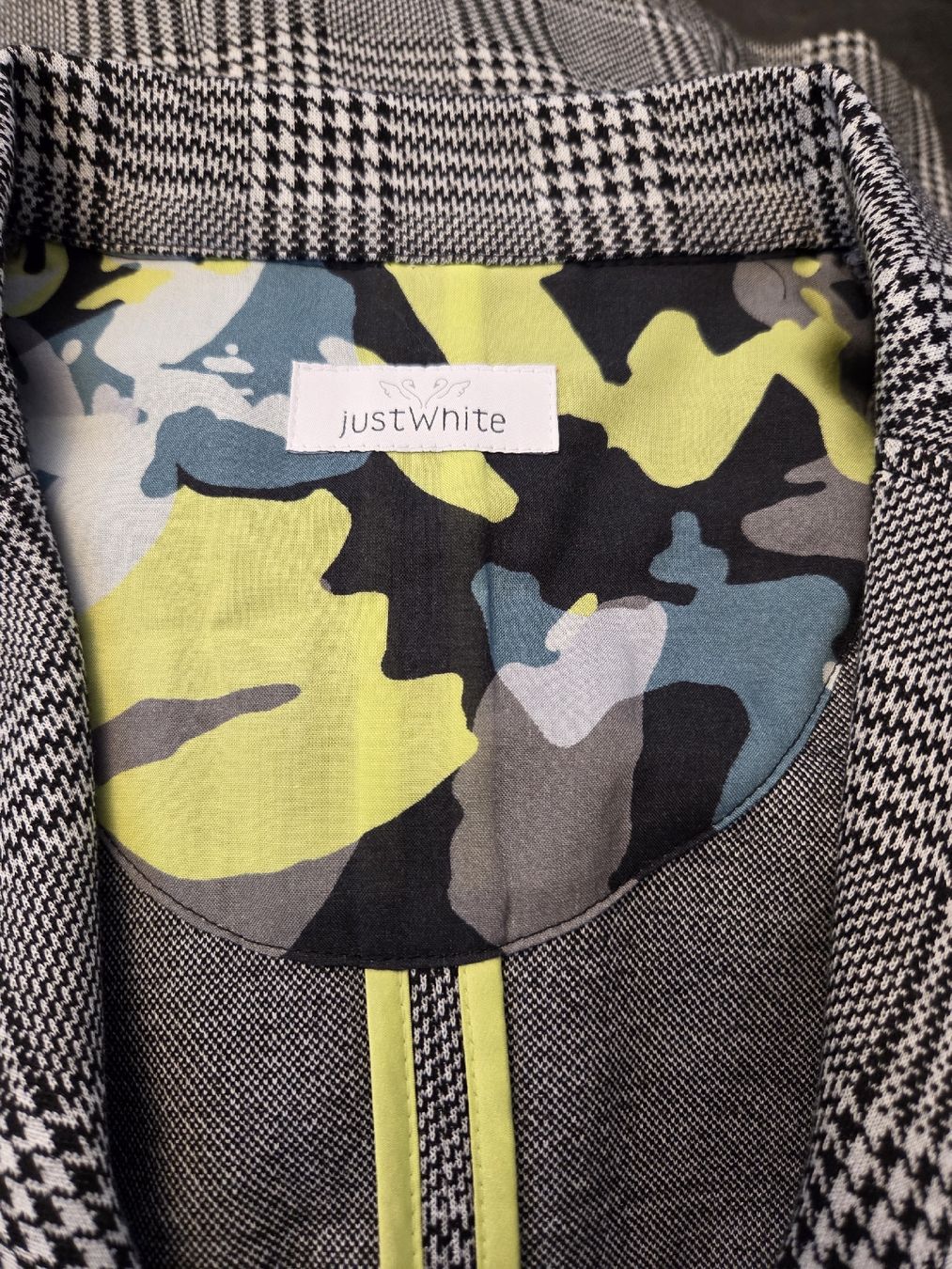 Giacche: schöner Blazer, Just white – Nuovo (secondo la descrizione) da Wiesendangen venduto da Sinhuk 3