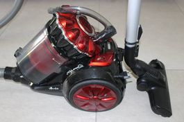 Aspirateur True Cyclone Prima Vista