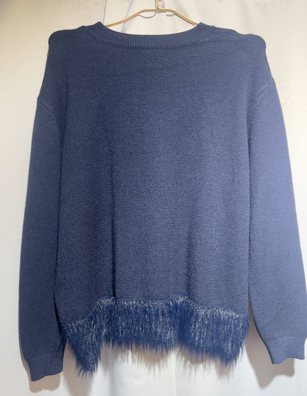 Pulls & Sweat-shirts: Pullover dunkelblau mit FluFlu-Abschluss – Neuf avec emballage d'origine à Zürich par Naebeli 2