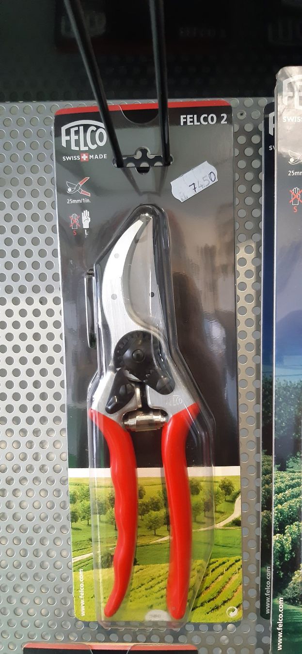 Felco Tous les outils: FELCO 2   30%Rabatt – D'occasion à Dintikon par klmag