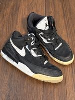 Jordan 3 Retro Tinker
