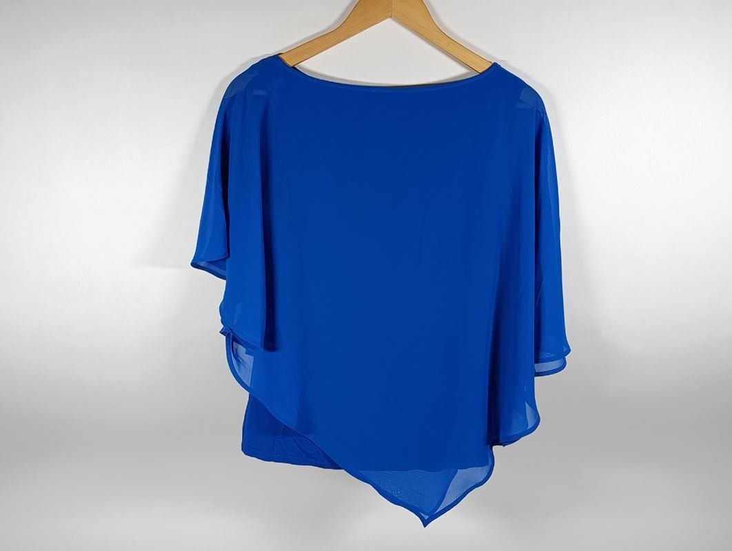 Comma Top: COMMA Blouse bleue taille 36 avec pompons – Usato da Thielle venduto da Plusvalue_Neuchatel 1
