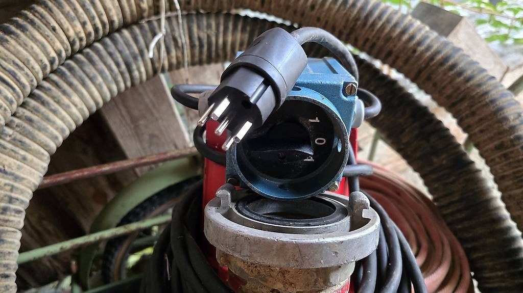 Laborzubehör: Pompe de chantier professionnelle Grindex – Gebraucht aus Vicques von ateliertoutou 4