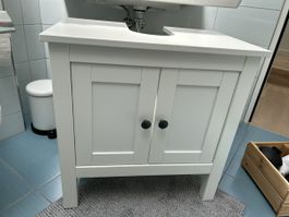 HEMNES-Waschbeckenunterschrank (IKEA), sehr guter Zustand