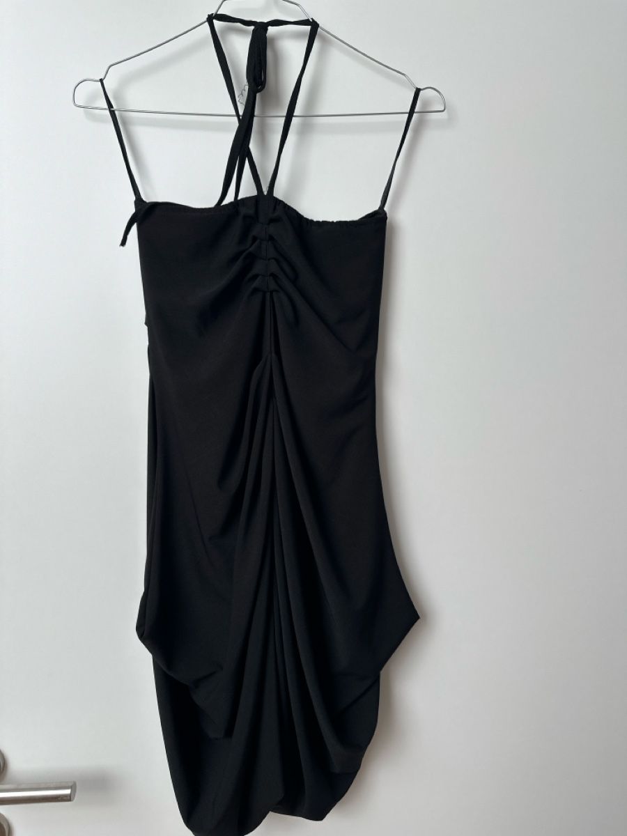 Tops: Top schwarz Grösse S mit Rüschen – Gebraucht aus Rothenburg von wer_g9fd 1