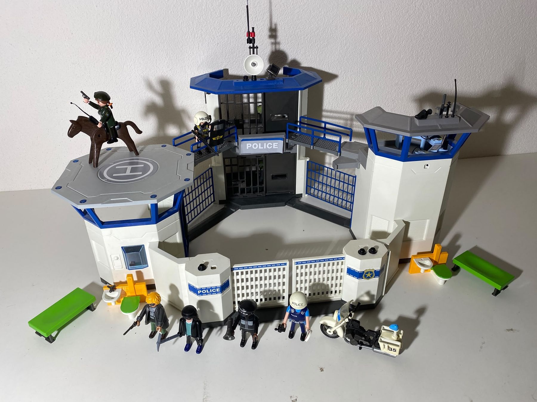 Playmobil Spielzeuge: Playmobil Polizeistation – Gebraucht aus Winterthur von pat.paw