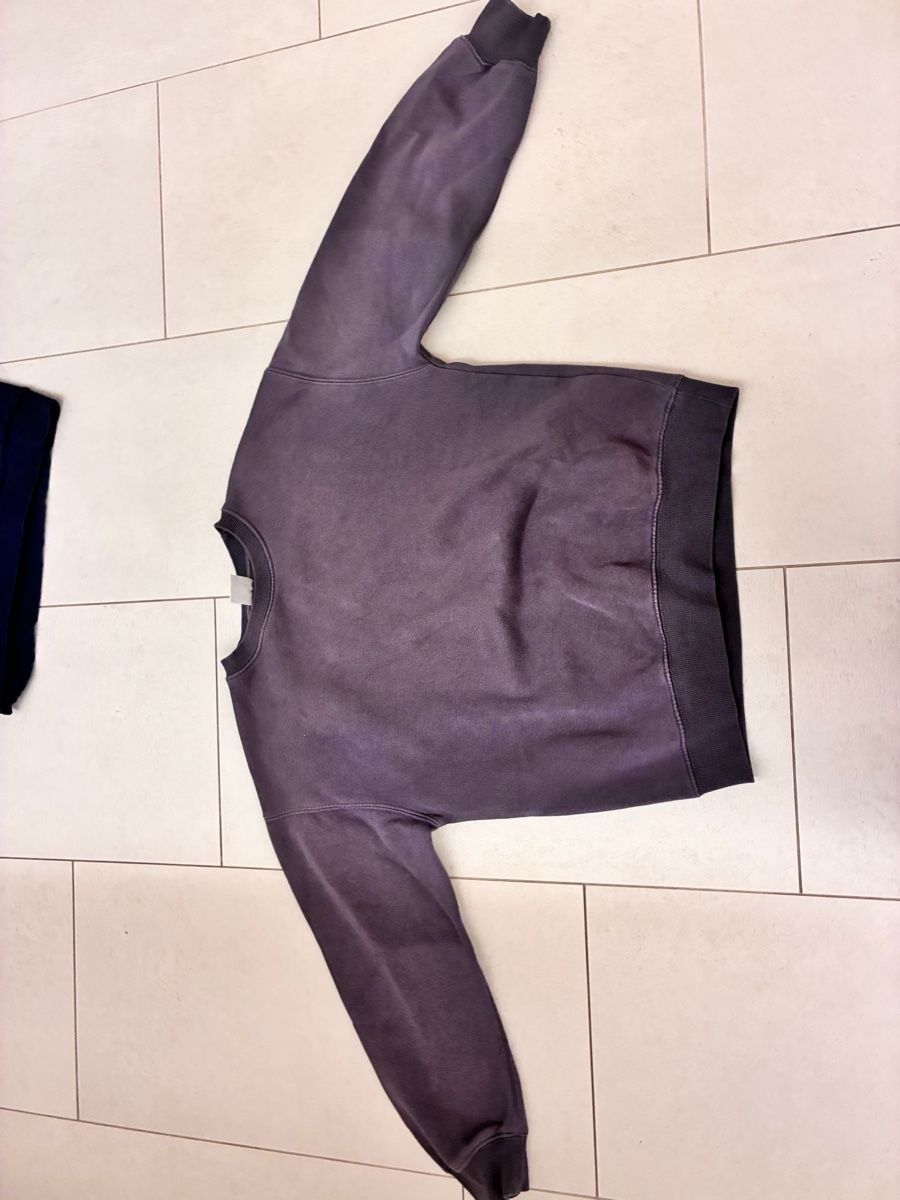 Lotti & Set di vestiti: Paquet de 5 Habits= 2 bas; 1 haut sans manche; 2 pull  – Usato da Fribourg venduto da Veronique22 6