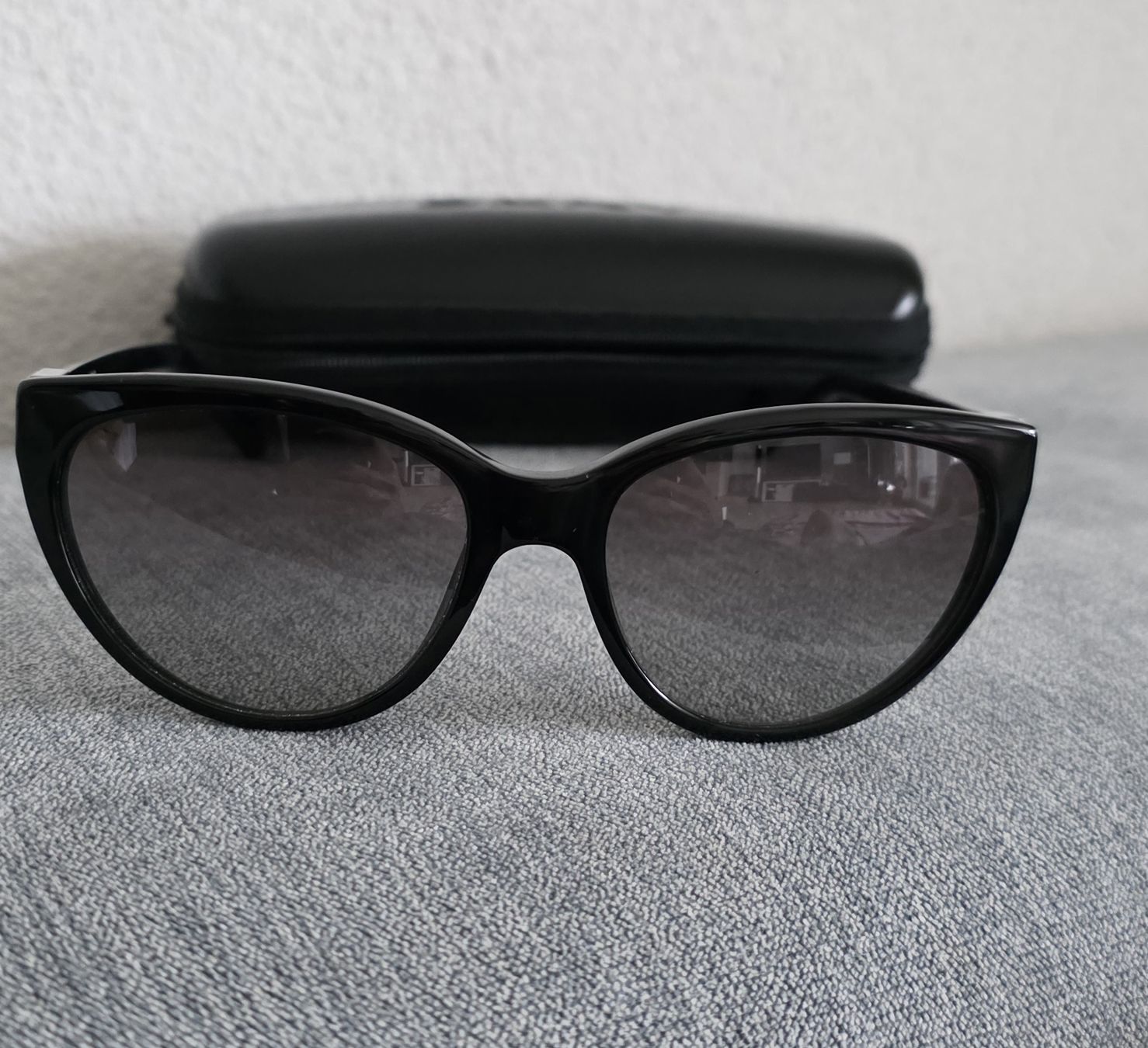 DKNY Occhiali & Lenti: DKNY Sonnenbrille  – Usato da Rümlang venduto da ilc_vm5p 3