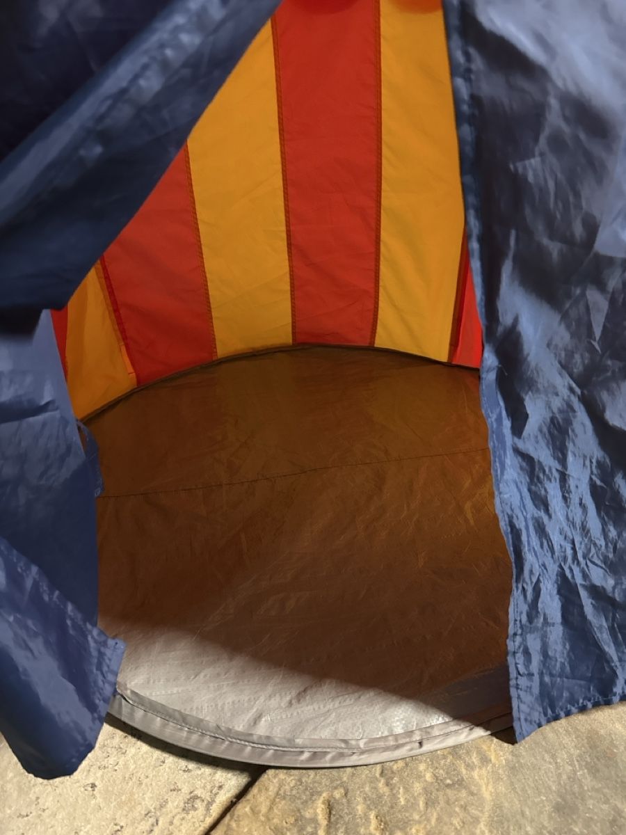 Casette per bambini: Children tent Ikea – Usato da Kilchberg ZH venduto da DeFerrari 2