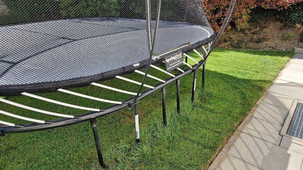 Springfree Trampolini: Springfree Trampolin Large Square, 340 × 340 cm – Usato da Wiesendangen venduto da kauftipp 1
