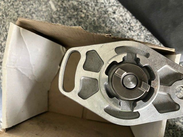 Renault Tutti pezzi di ricambio auto: Renault Zündverteiler 7700740063 – Usato da Hunzenschwil venduto da Kuck2 2
