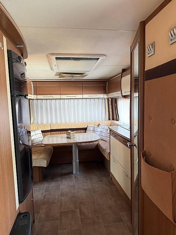 Veicoli da campeggio: Bürstner 540 TL Trecento – Usato da Grindelwald venduto da Kikki77 3