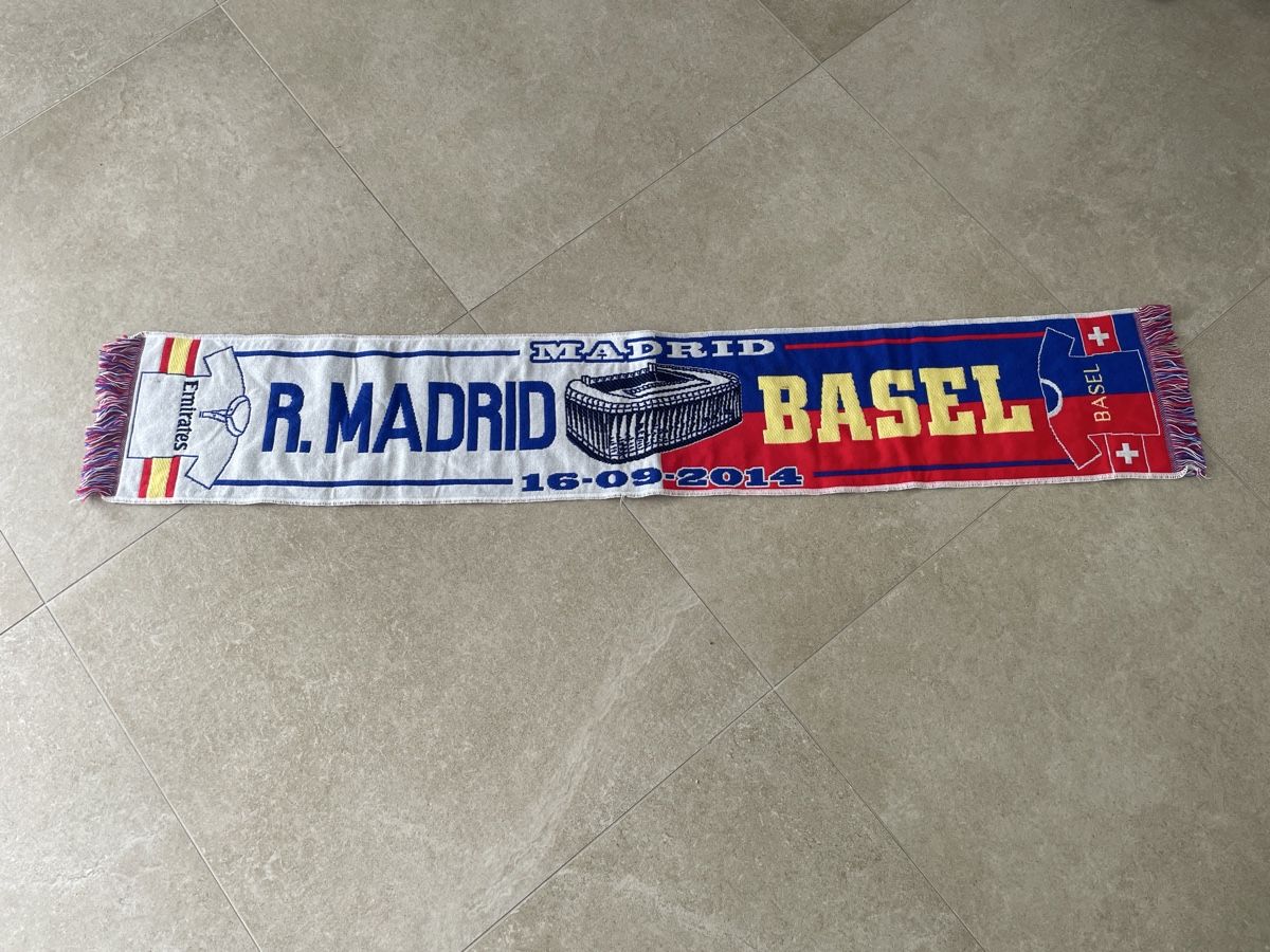 FC Basel Schals: Schal FC Basel - Real Madrid 2014 – Gebraucht aus Genève von jon_ydl8