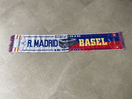 Schal FC Basel - Real Madrid 2014
