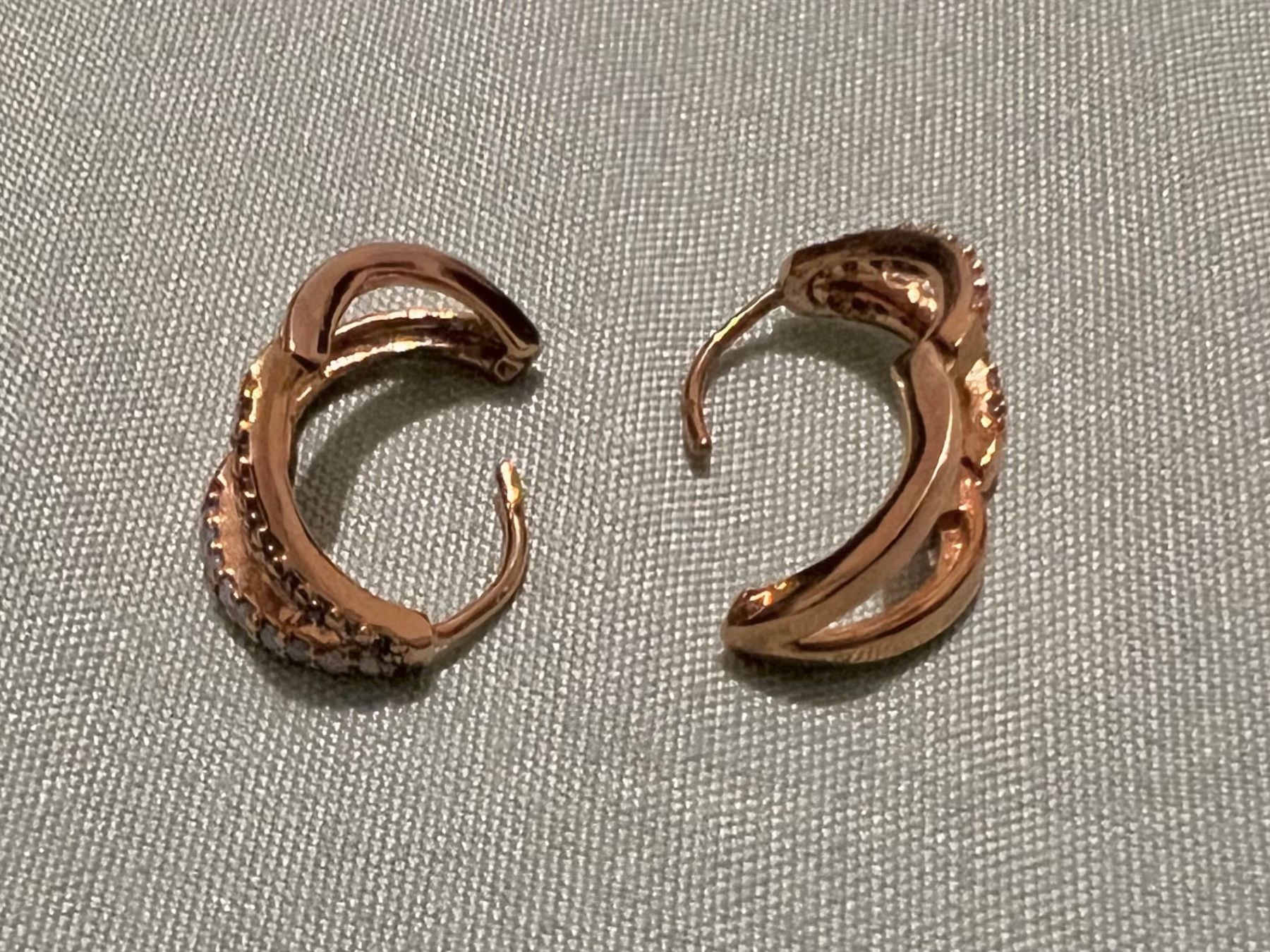 Orecchini pendenti & Orecchini a lobo: Anthropologie stud earrings – Usato da Genève venduto da Ballpencase 2