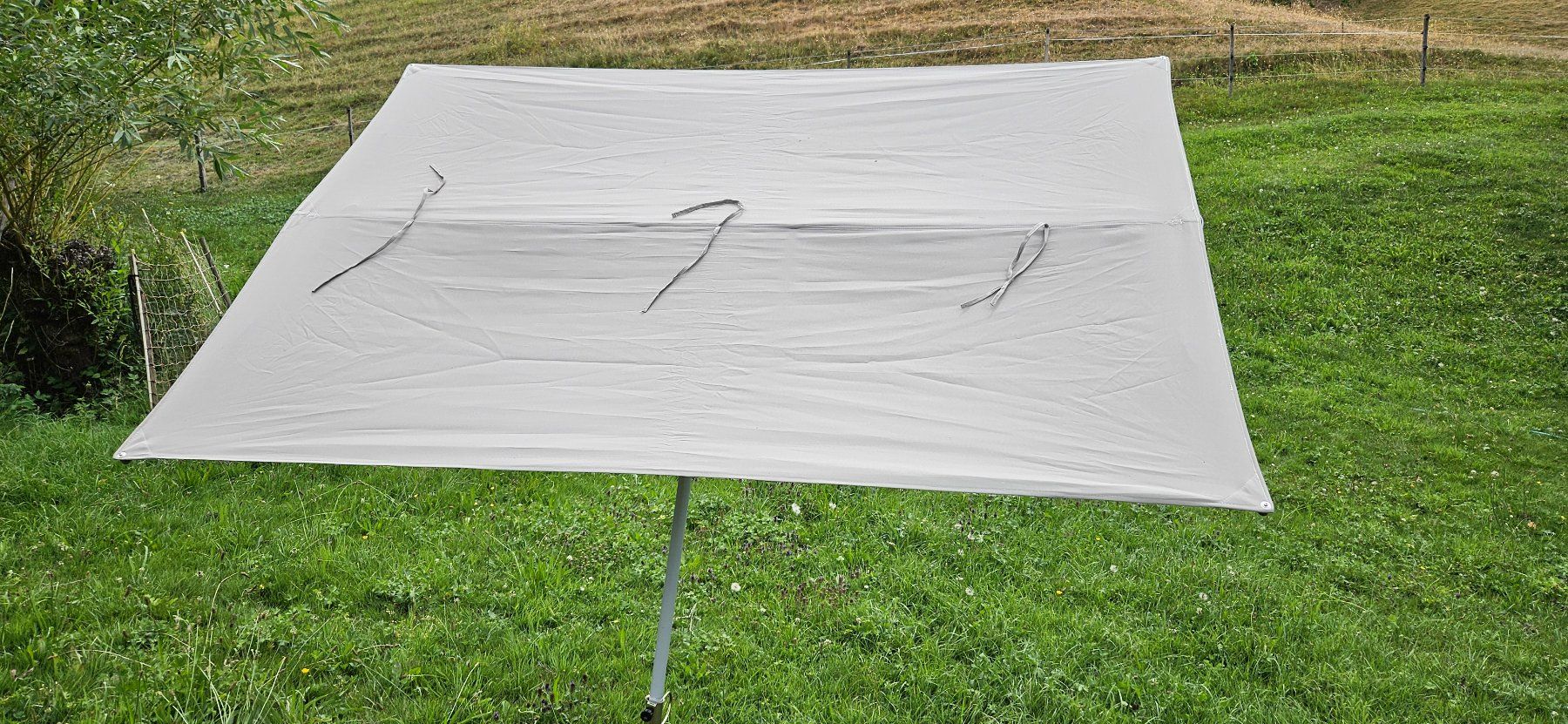 Glatz Sonnenschirme: Sonnenschirm 210 x 150 cm – Gebraucht aus Rüedisbach von Purkaj