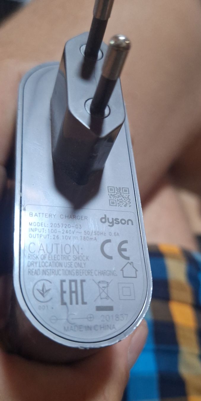 Dyson Ladegeräte: Chargeur Dyson 205720-03  – Gebraucht aus Tannay von v1n1p00h