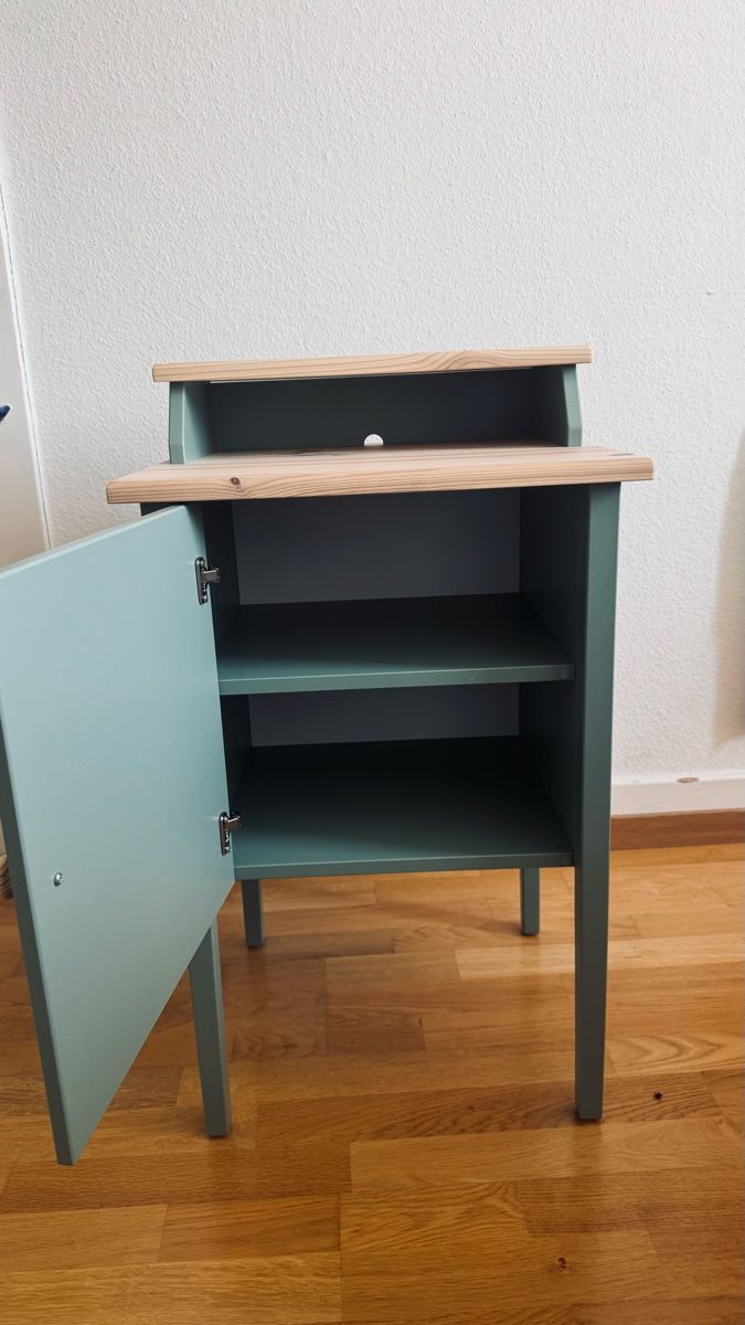 Ikea Nachttische: Nachttisch/Ablagetisch Graugrün/Kiefer – Neu (gemäss Beschreibung) aus Zürich von el_ramona 2