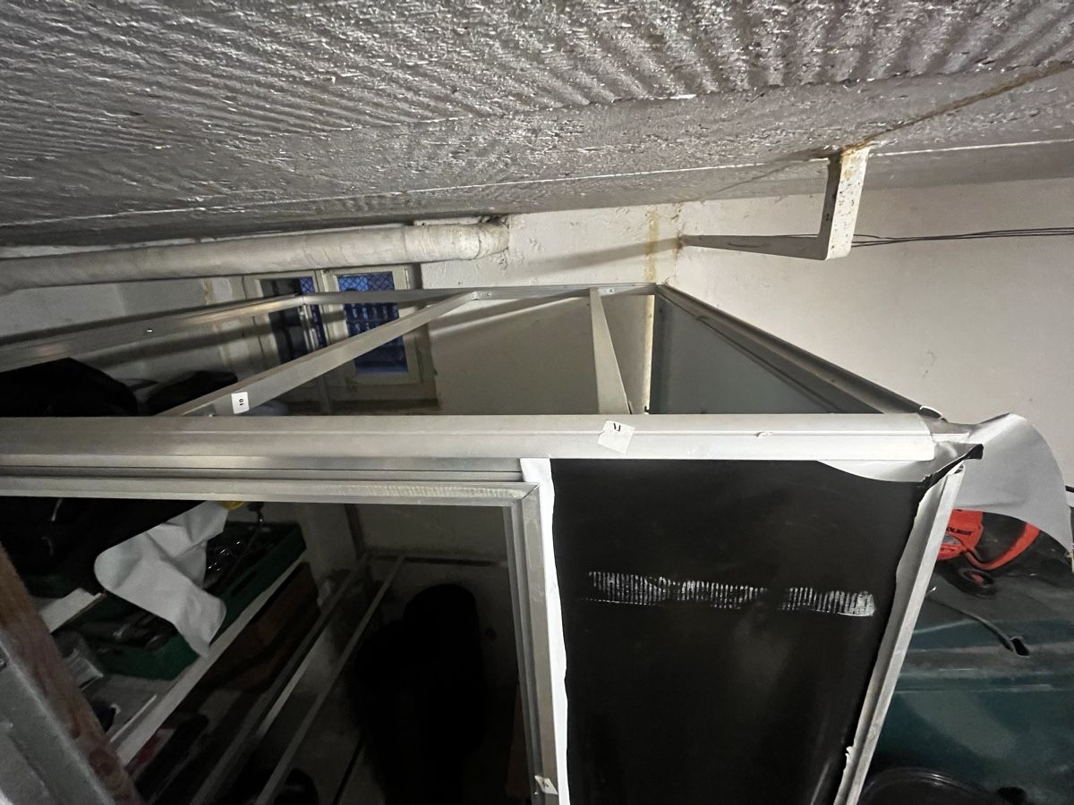 Altro: Grow Schrank – Difettoso da Mühlethurnen venduto da Kolly225 2