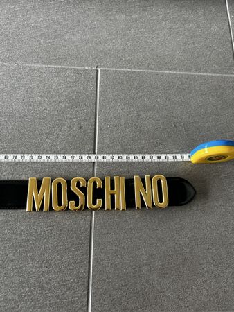 Moschino Gürtel 44, entspricht 70