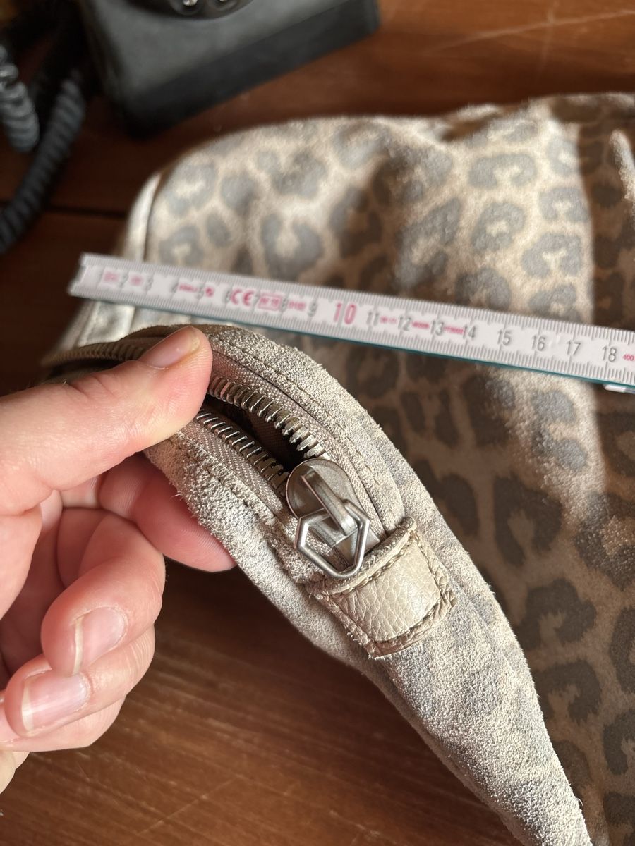 Liebeskind Borse da donna: Tasche mit Leo-Muster Liebeskind – Usato da Schlossrued venduto da sumoggu 6