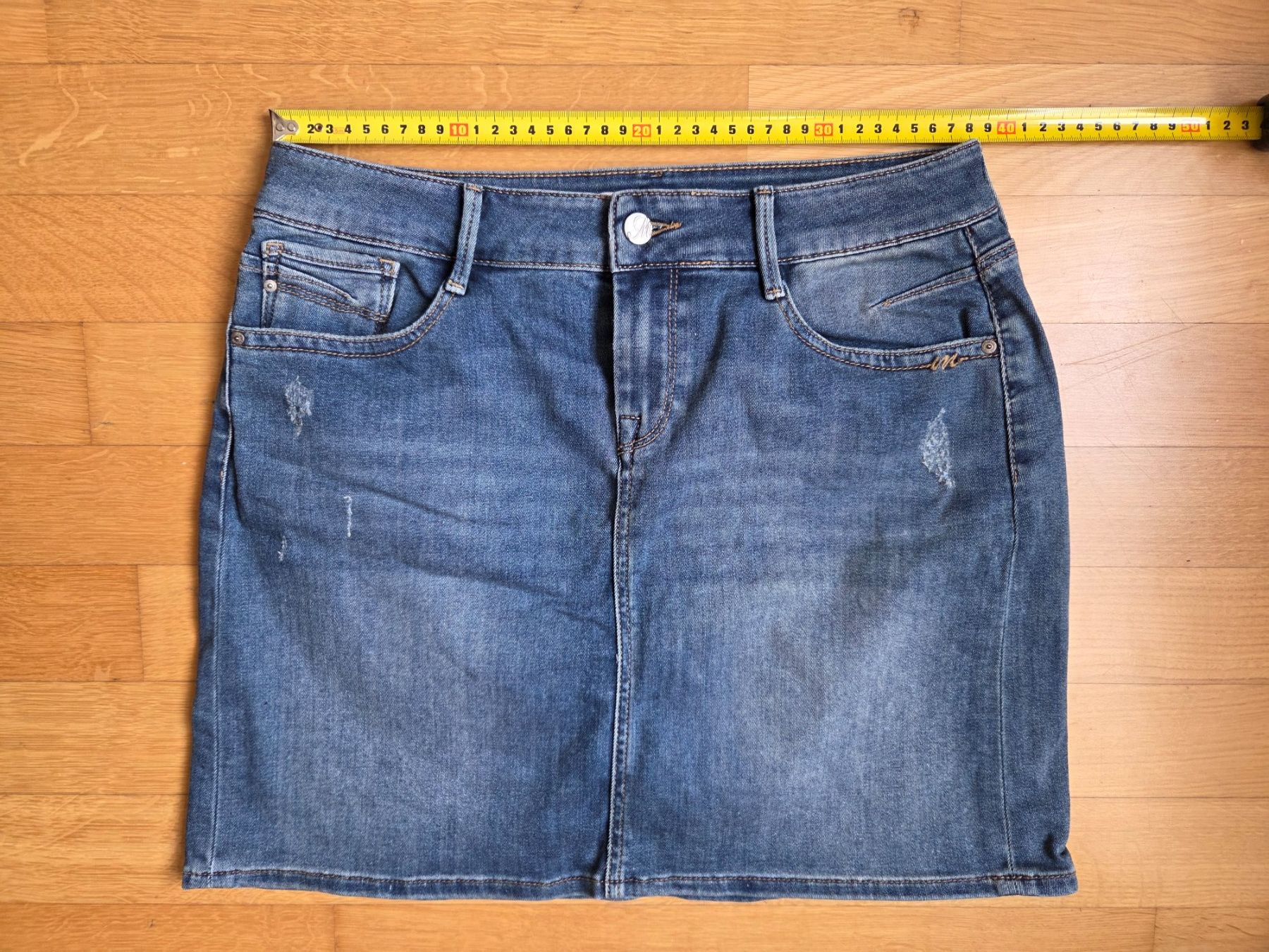 Mavi Gonne: Mavi Jeansrock Minirock Denim – Usato da Fislisbach venduto da Maieriisli25