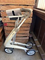 Gehhilfe byACRE Rollator guter Zustand