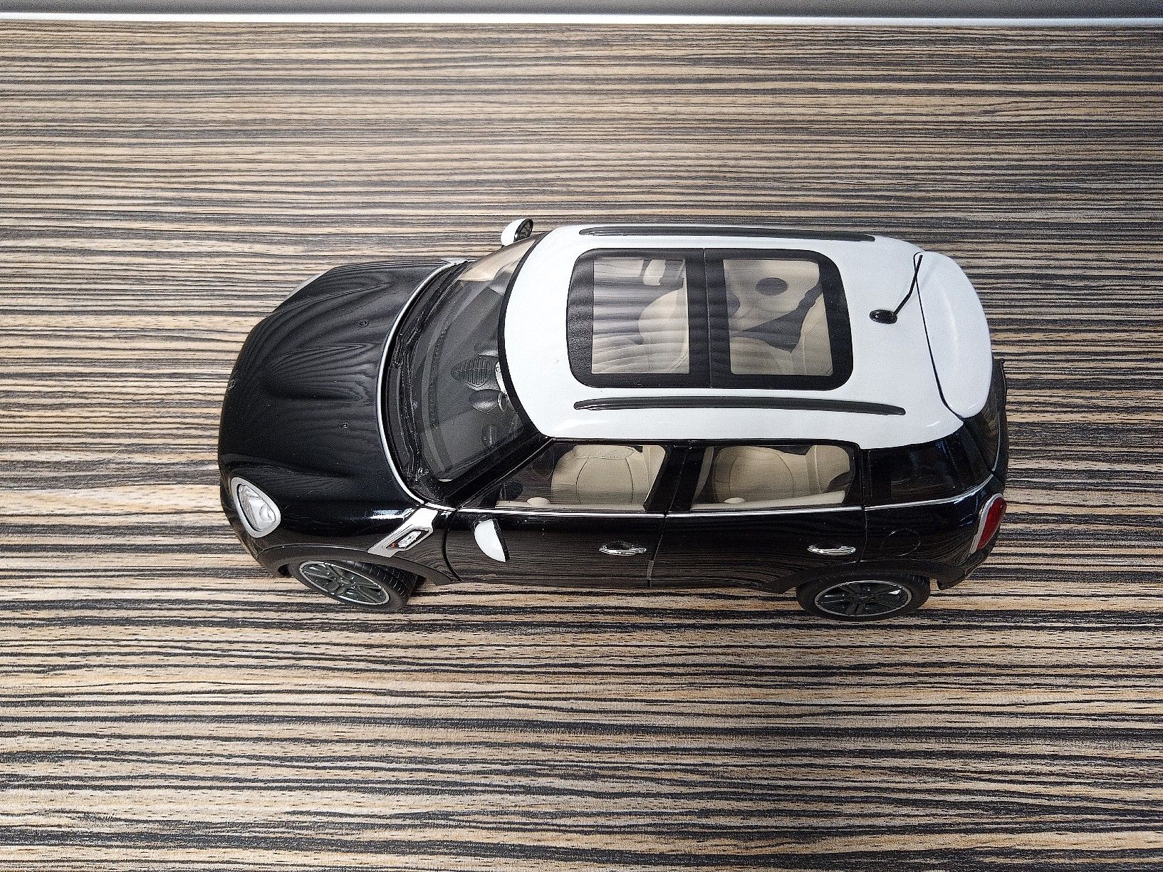 Cooper Modellautos: Mini Cooper S 1:18 Norev – Gebraucht aus Reiden von Zofi-Brocki 4
