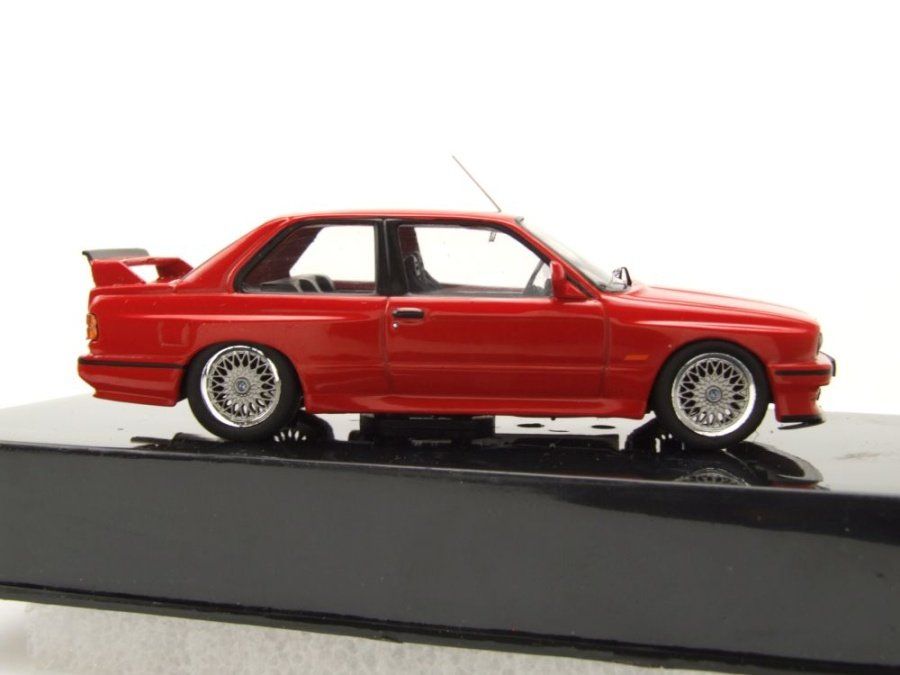 BMW Modellautos: BMW M3 E30 1986-1990 rot    1:43 von IXO – Neu und originalverpackt aus Gerlafingen von espero88 5