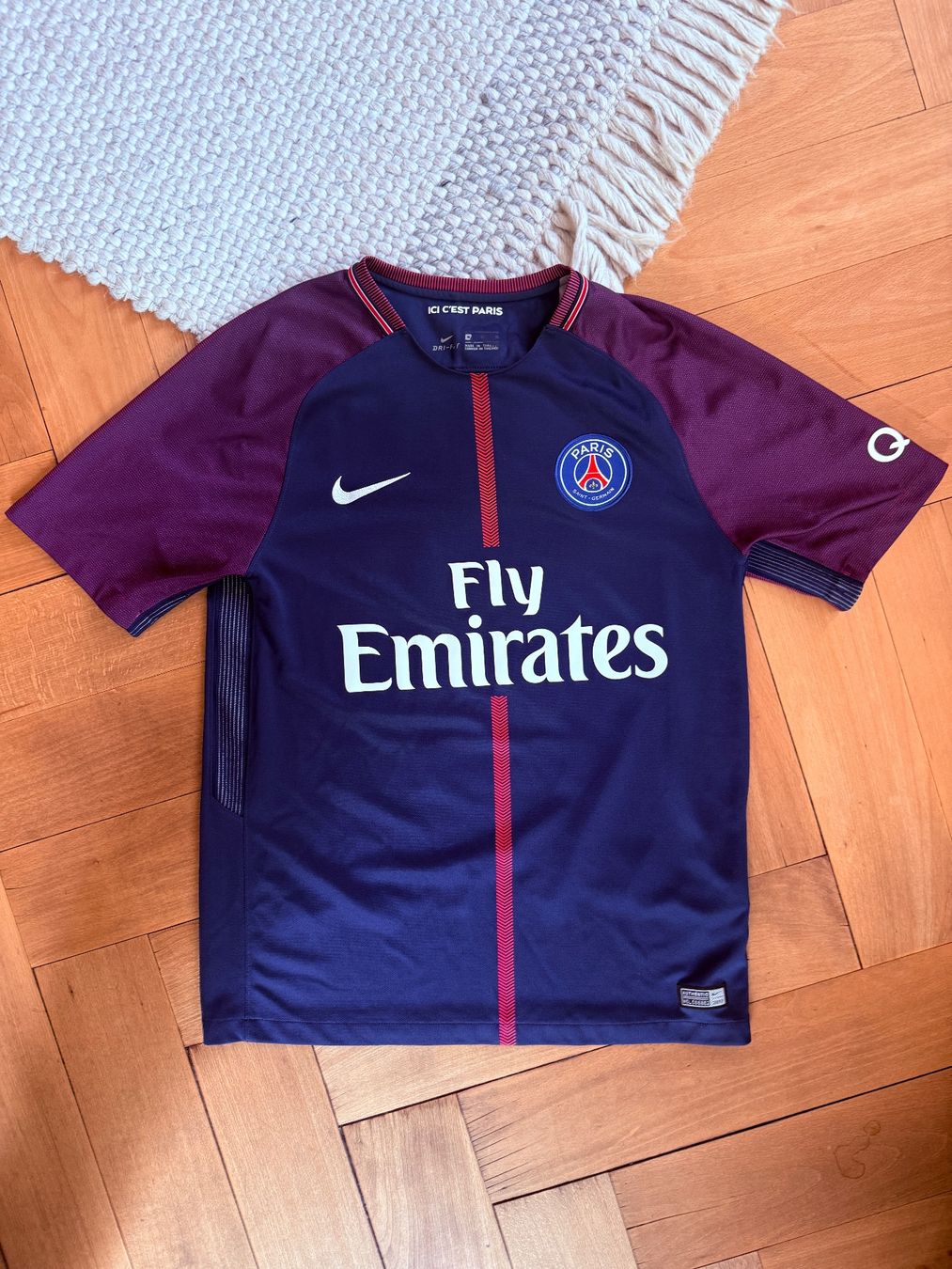 Nike Canottiere & Pantaloni: PSG Heimtrikot, Neymar 2017/2018 – Usato da St. Gallen venduto da samuel9408
