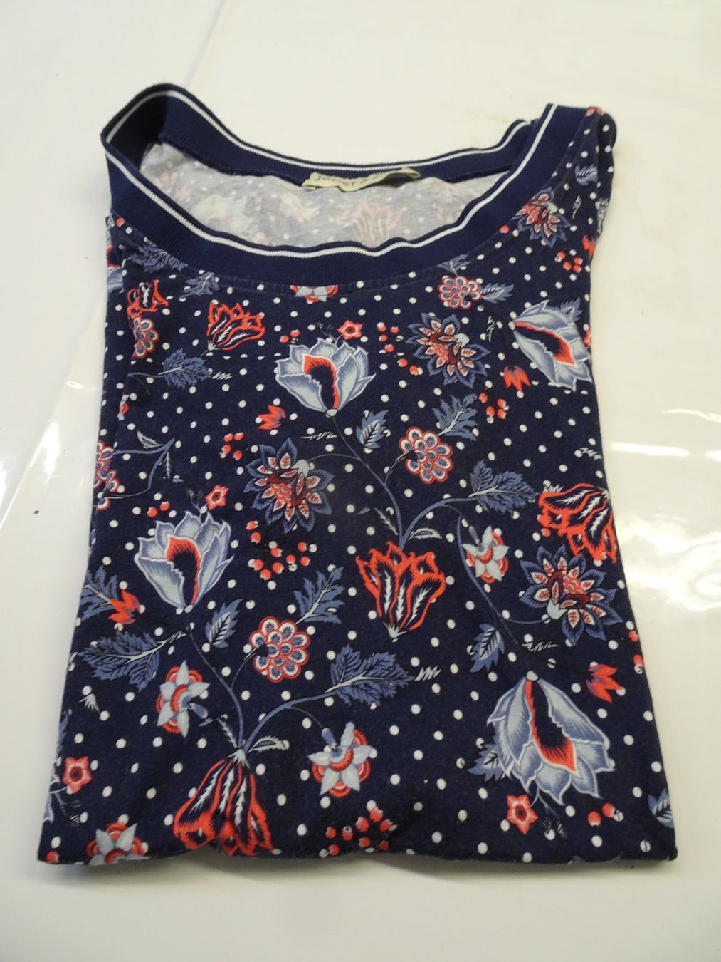 T-shirt: Shirt Sommer bunt Gr. 48/50 – Usato da Grüt (Gossau ZH) venduto da spitzig 5