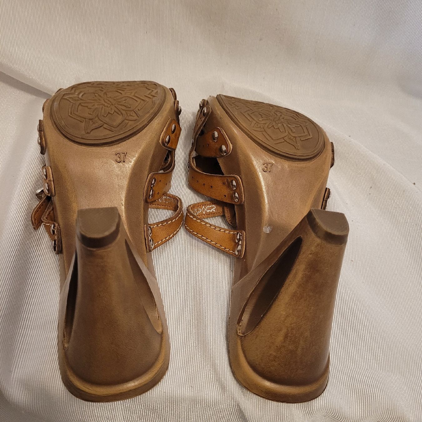 Scarpe da donna: Absatz Sandalen Sommer 37 – Usato da Niederbuchsiten venduto da klengyel 5