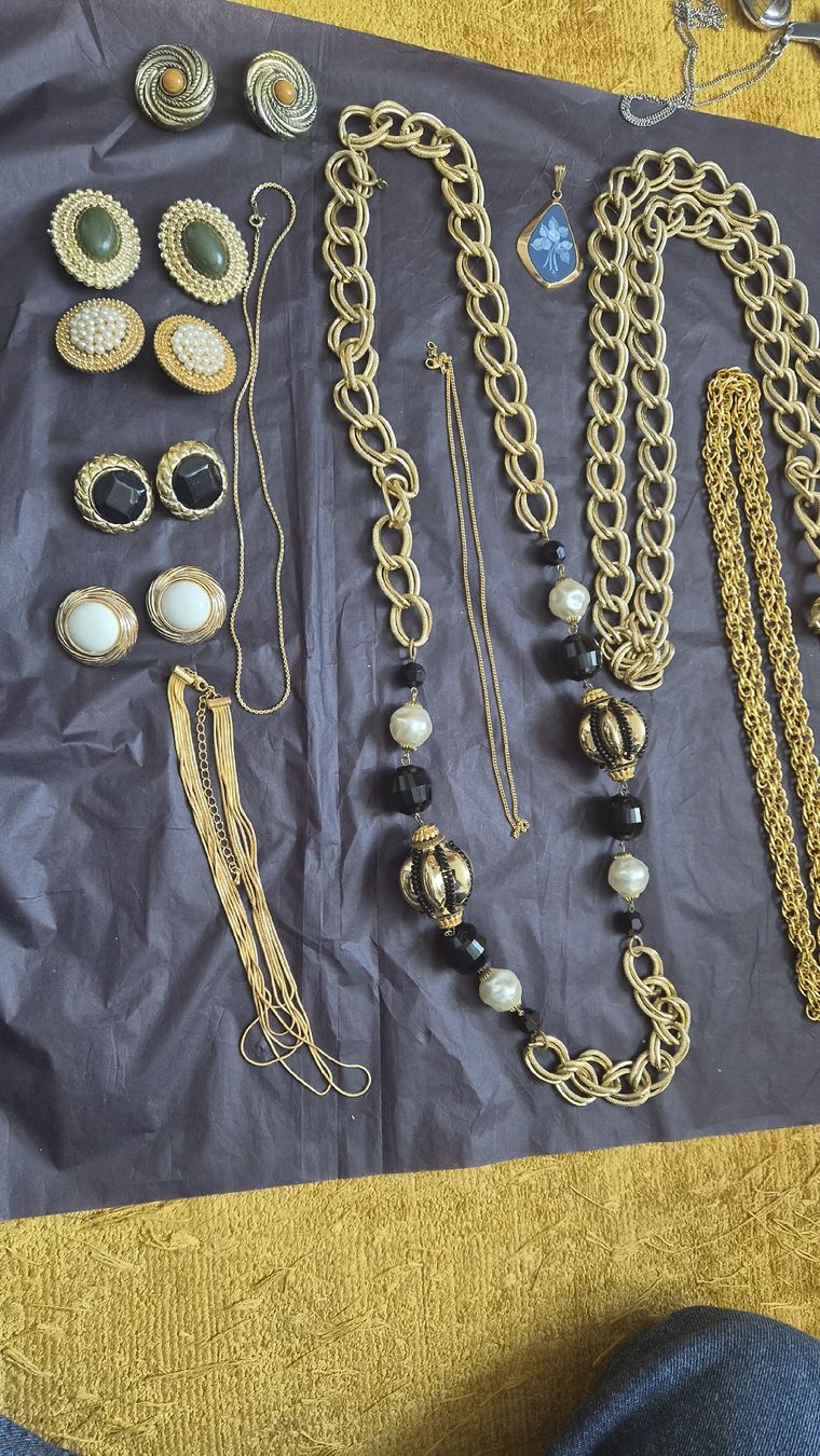 Altri gioielli: Schmuck Lot Vintage  – Usato da Kölliken venduto da MissesBossTop1