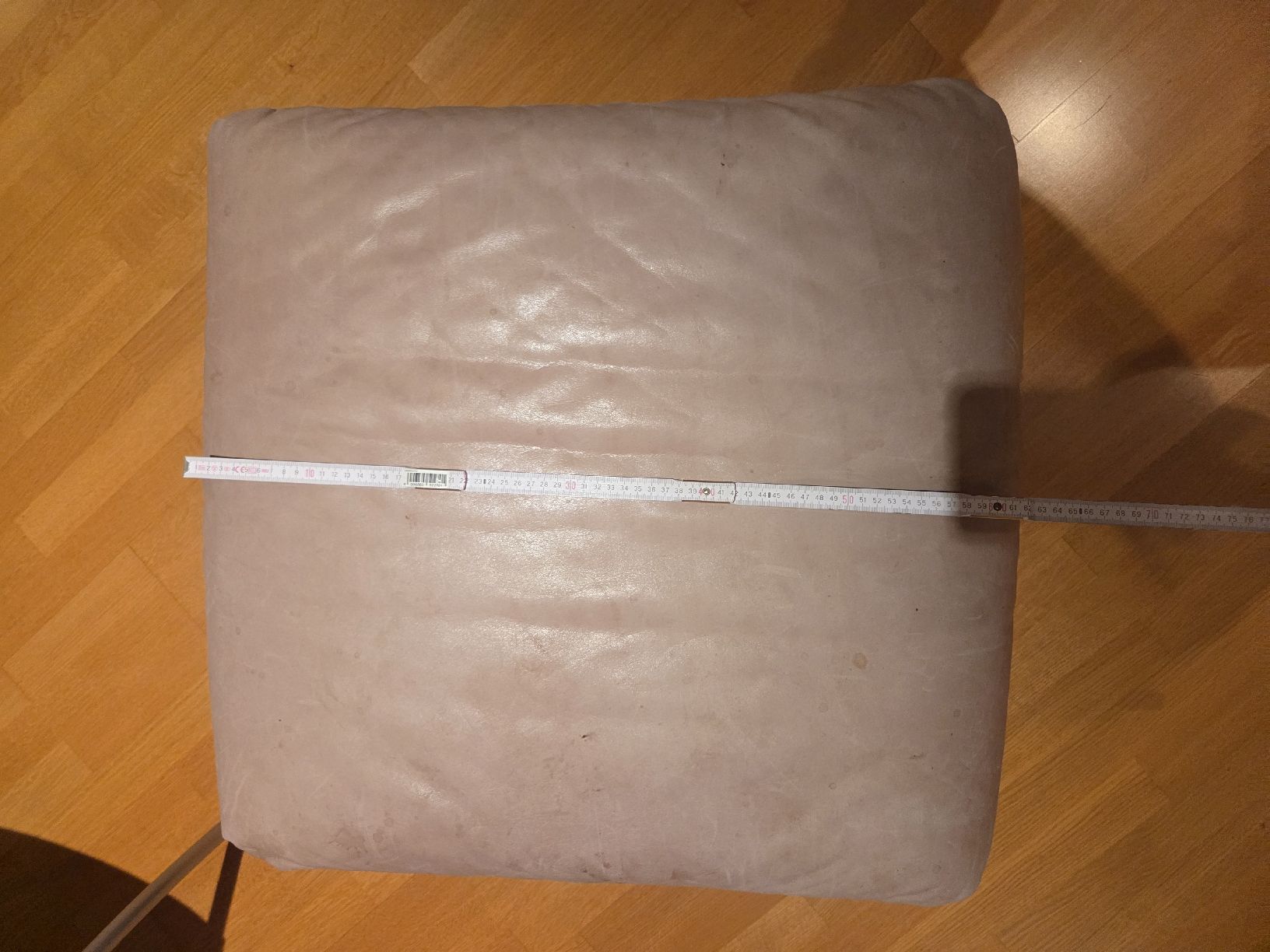 Hocker: Leder Hocker beige 60x60cm – Gebraucht aus Klingnau von Groofty69 3