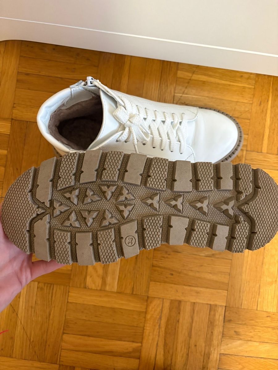 Scarpe da donna: Bottines d’hiver ArVa – Usato da Le Landeron venduto da Gianns46 4