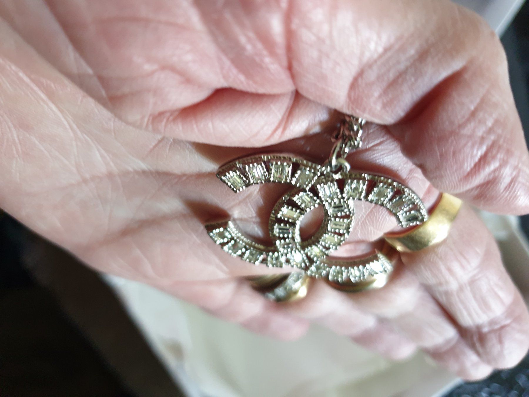 Chanel Catenine: Chanel lange Kette – Usato da Bottmingen venduto da sandy_2 4
