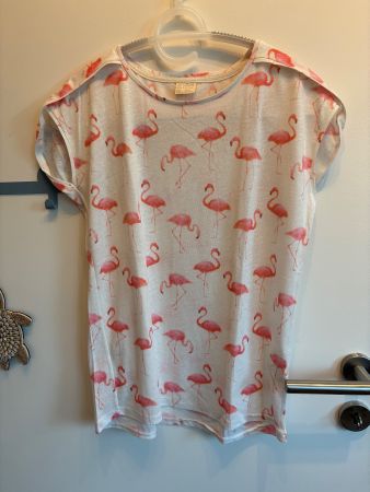 🦩 T-shirt Zara à motif flamants roses, taille 164.