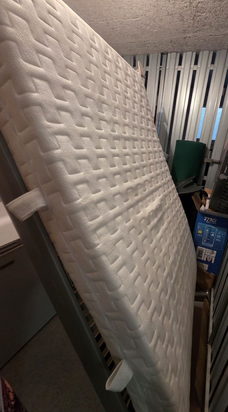 Letti: complete Bed with frame 100 × 200cm – Usato da Sierre venduto da abe_fl68 2