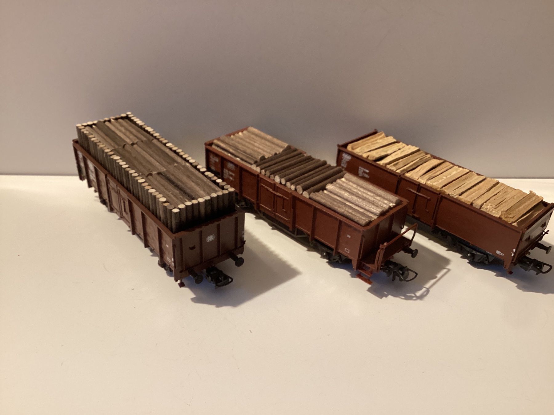 Roco Modellini di ferrovie: Roco Güterwagen DB 1:87 H0 – Usato da Effretikon venduto da simtek_de 2