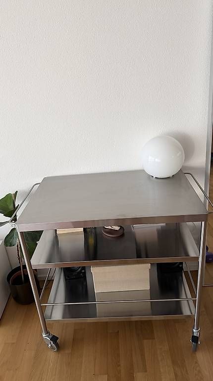 Carrelli di servizio: IKEA FLYTTA Servierwagen – Usato da Rüschlikon venduto da van_s95v
