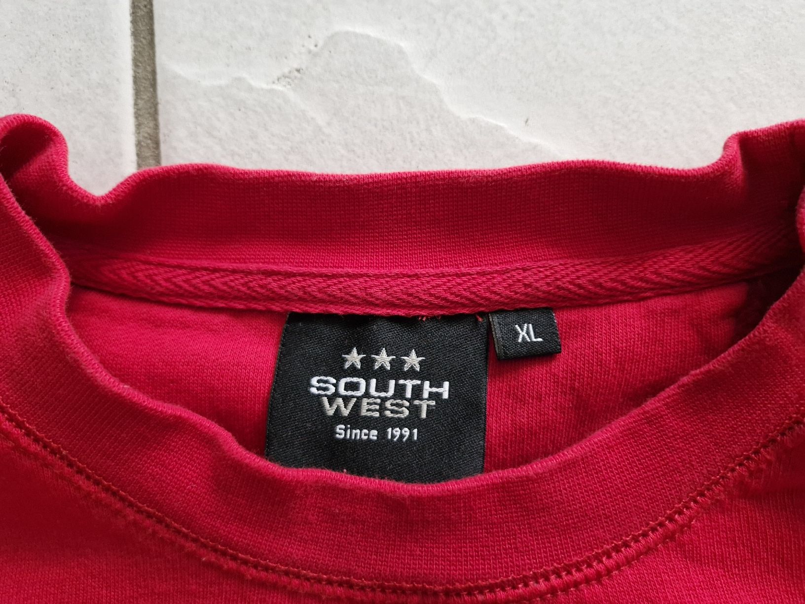 Maglioni & Felpe: ÖTILLÖ Swimrun Engadin Pullover, rot, Grösse XL, Top! – Usato da Frauenfeld venduto da Kasico 1
