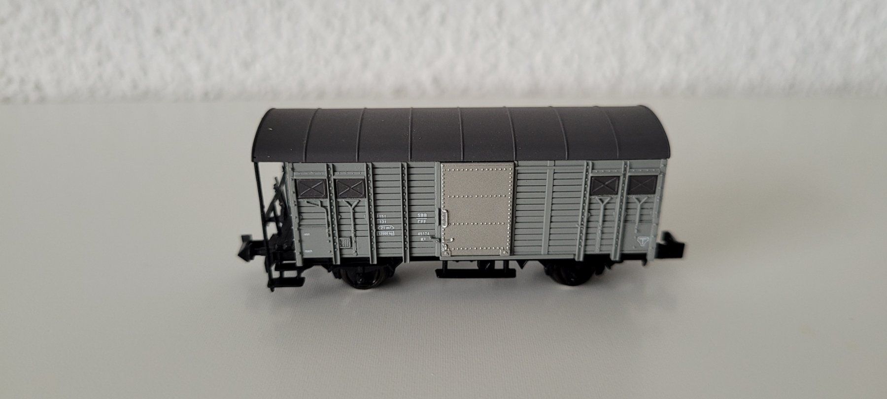 Hobbytrain Modellini di ferrovie: Gedeckter Güterwagen K3 / Hobbytrain 31082 – Usato da Wittenbach venduto da Hase113 1