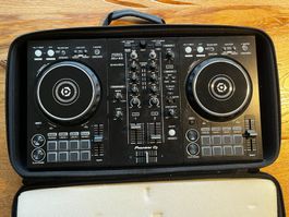 Pioneer DDJ-400 inkl. Kopfhöhrer und Transportkoffer